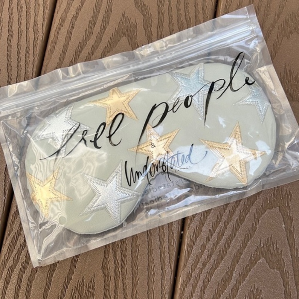Free People starry NIP understated stars sleep mask